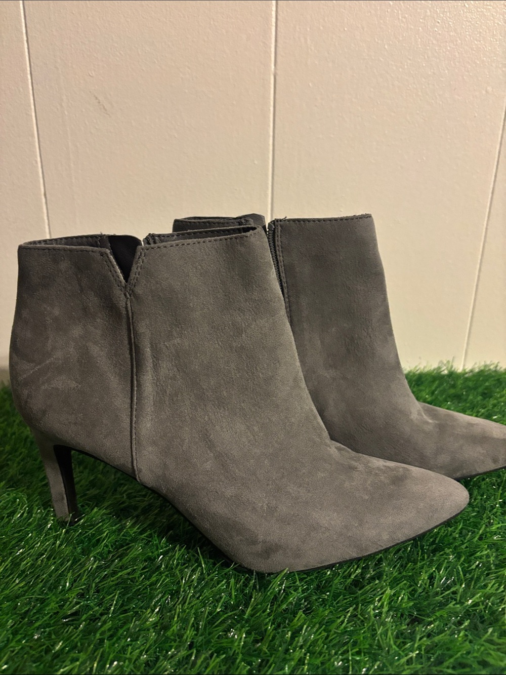Sam & Libby Gray Suede Pointed-Toe Ankle Booties